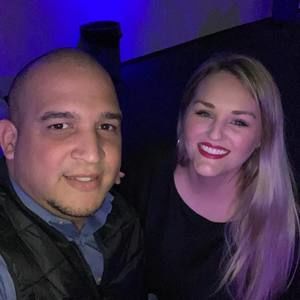 Meet your Posher, Evis